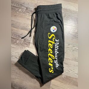 NWOT Pittsburgh Steelers Women’s NFL Sleepwear/ Jogger Sweatpants Size M